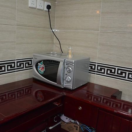 Everest Hostel Гонконг Экстерьер фото